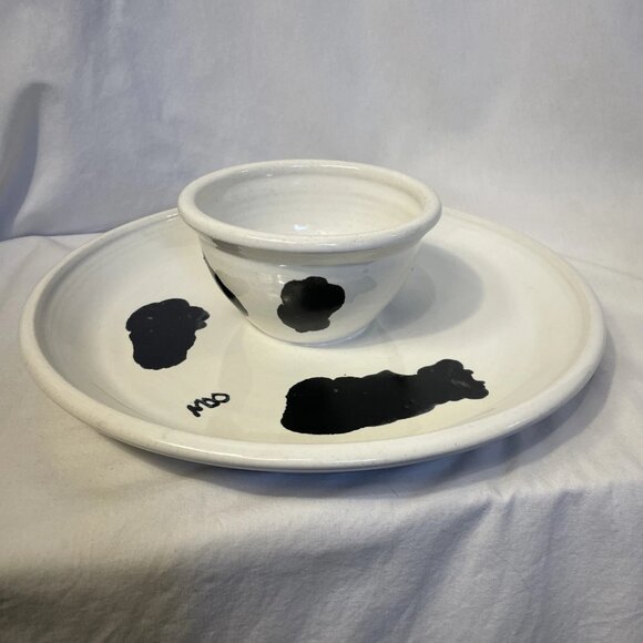 Contemporary Pottery LTD Oregon Ceramic Cow Veggie Chips Platter & Dip Bowl - Picture 11 of 11